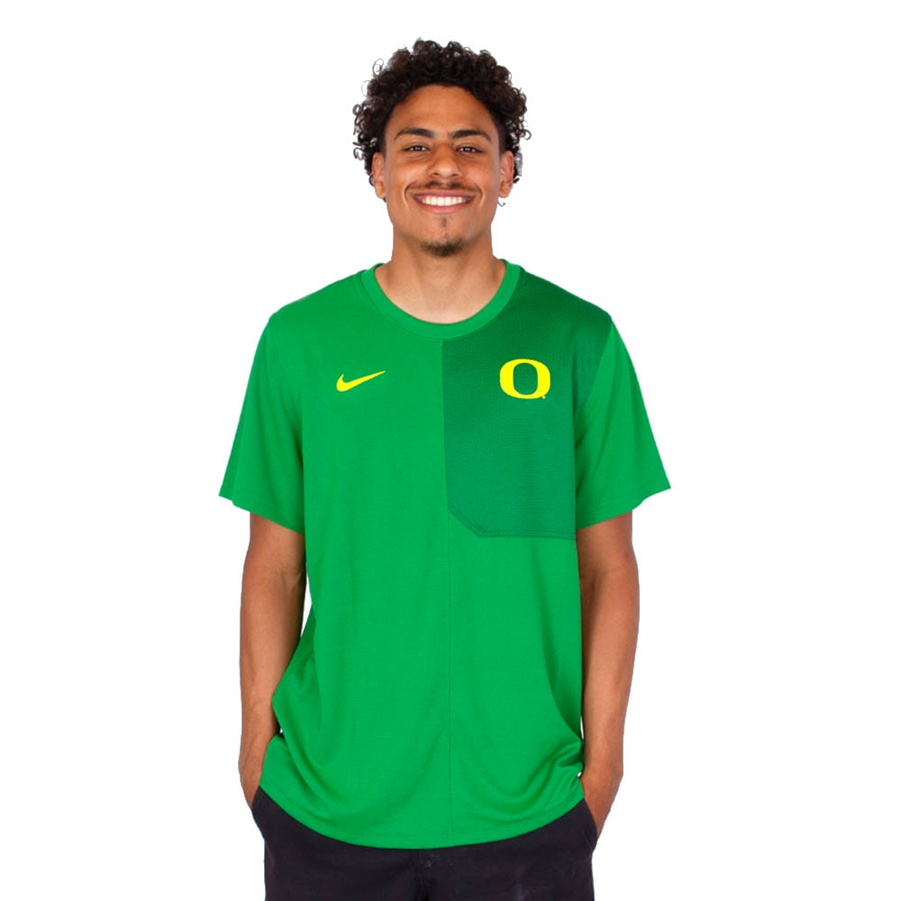 Classic Oregon O, Nike, Green, Crew Neck, Performance/Dri-FIT, Men, Coaches, Green patch, Sideline, T-Shirt, 883775
